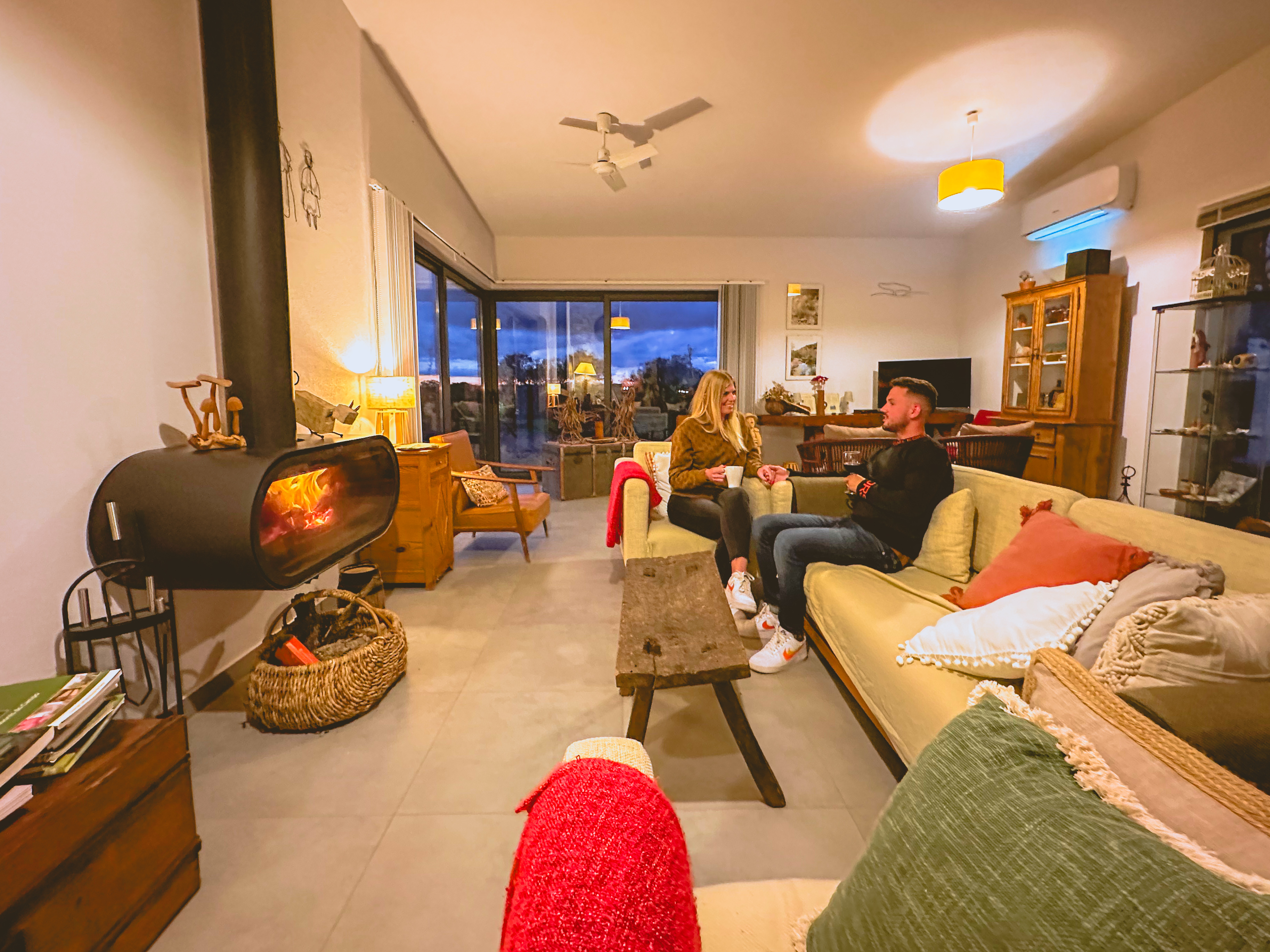 Sala de estar com lareira